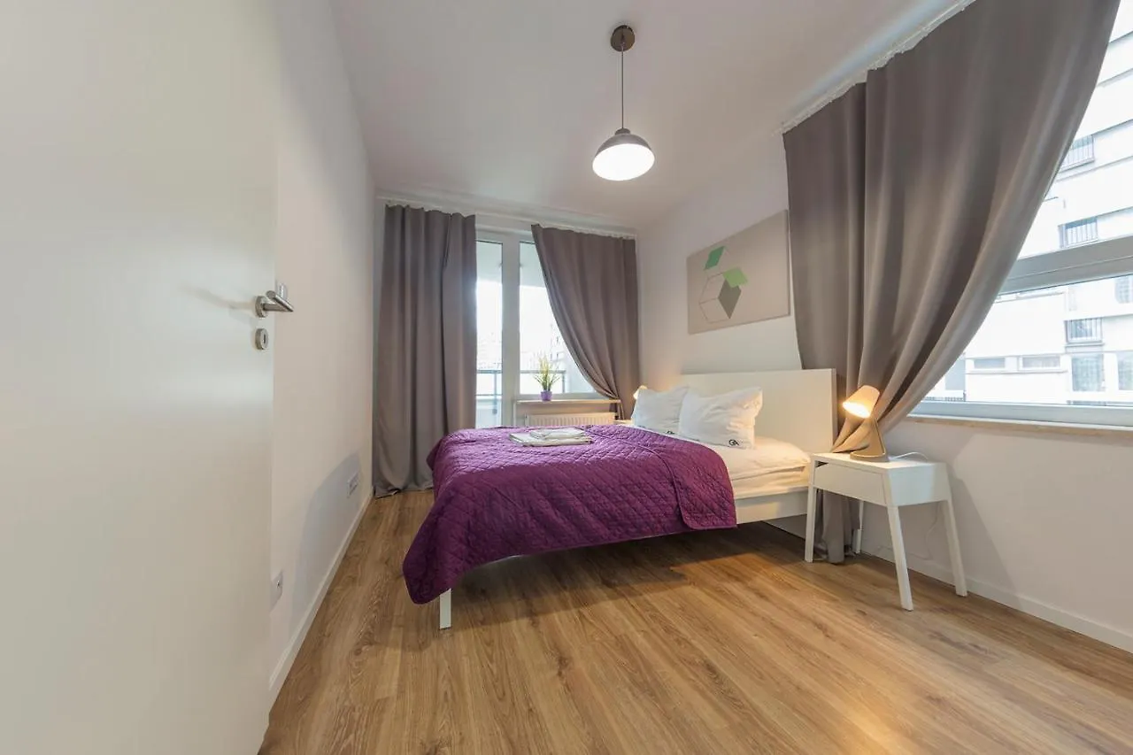 Golden Apartments - Pereca Warszawa Polska